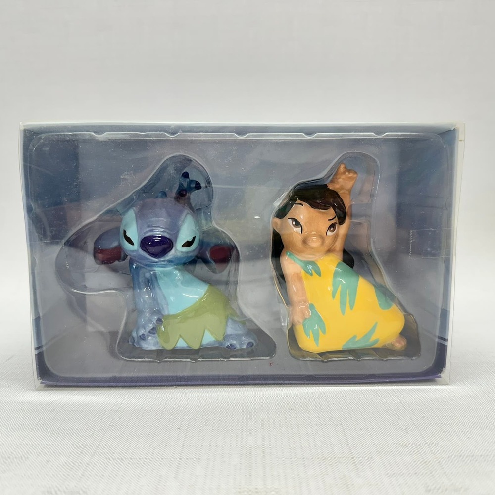 Enesco Disney Lilo & Stitch Salt & Pepper Shakers NIB
